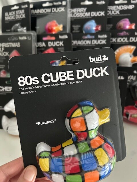 Luxury 80s Cube Duck