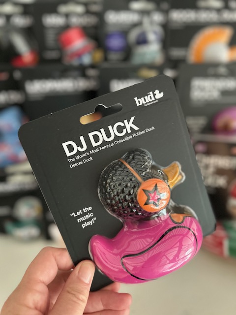 Deluxe DJ Duck