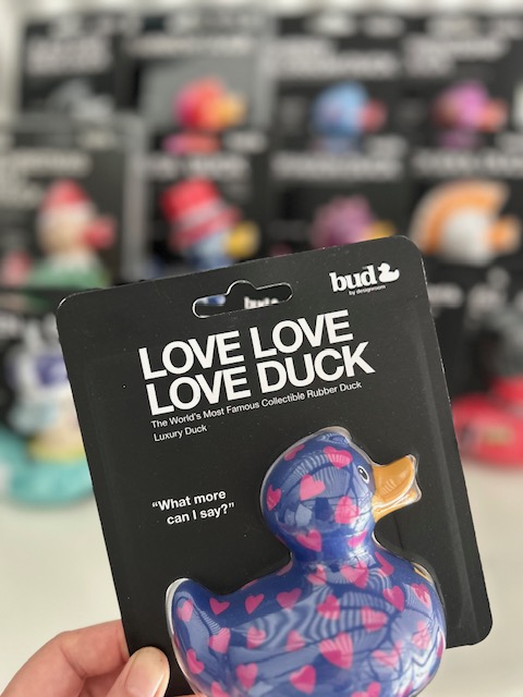 Luxury Love Love Love Duck