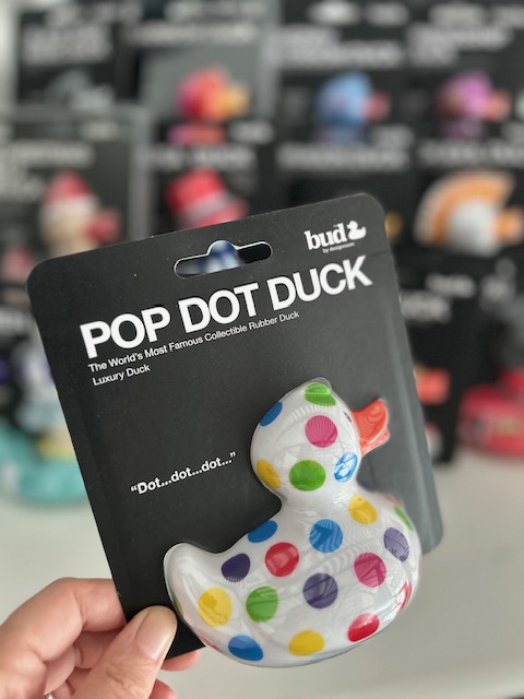 Luxury Pop Dot Duck